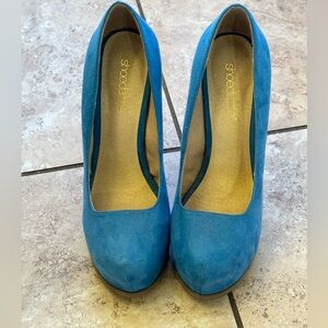 ✨🩵RARE/VINTAGE~(Shoedazzle) Blue Suede Heels~Size 6.5 💙✨